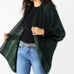 NWT - SONOMA Women's Dark Green Open-Knit Poncho